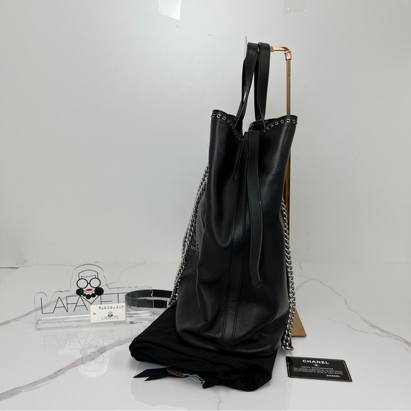 Chanel Coco Eyelets Shopping Tote - Picture 4 of 5